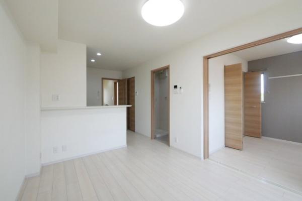 福岡市博多区吉塚８丁目のマンション
