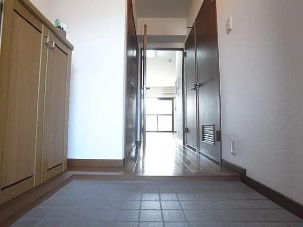 福岡市博多区吉塚６丁目のマンション