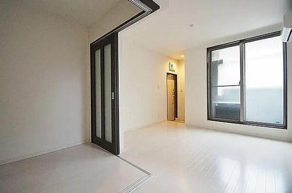 福岡市東区馬出４丁目のアパート