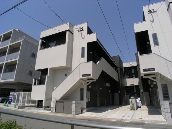 福岡市東区千早4丁目のアパート