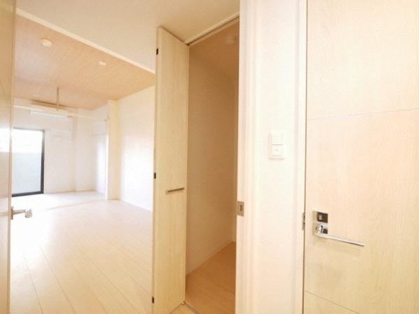 福岡市博多区吉塚５丁目のマンション