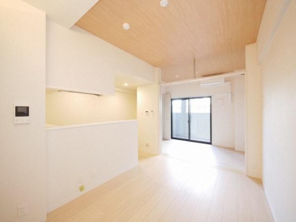 福岡市博多区吉塚５丁目のマンション