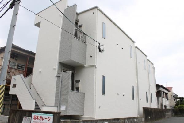 福岡市東区箱崎2丁目のアパート