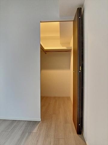 福岡市東区名島２丁目のマンション