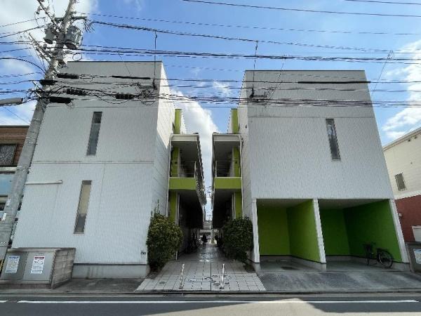 福岡市東区箱崎６丁目のアパート
