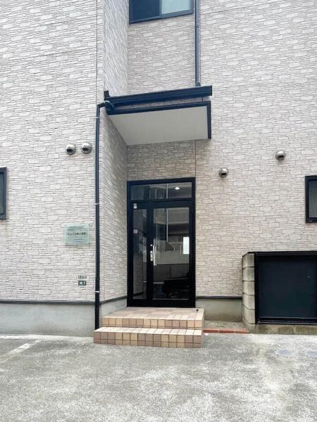 福岡市博多区吉塚６丁目のアパート