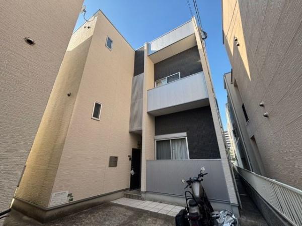 福岡市東区馬出1丁目のアパート