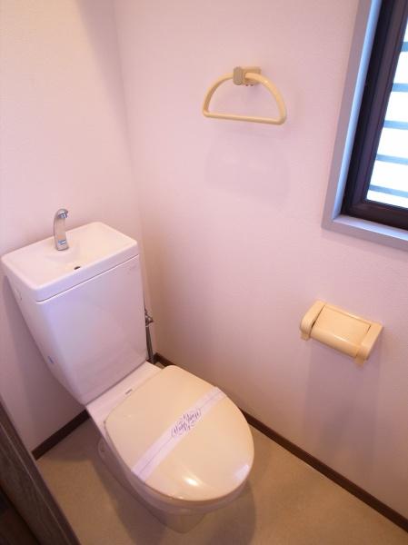 福岡市東区箱崎3丁目のマンション(トイレ)