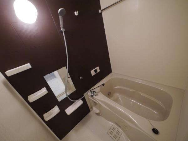 福岡市東区原田１丁目のアパート