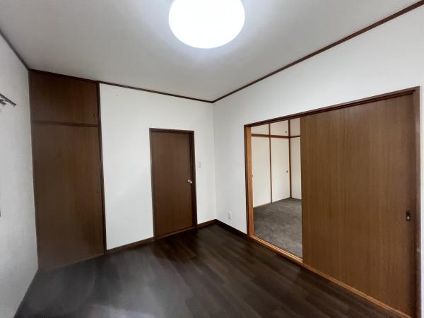 若松町3丁目貸家