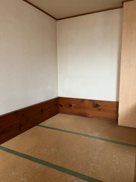 横須賀市ハイランド４丁目の店舗（建物一部）