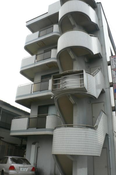 横須賀市内川新田のマンション