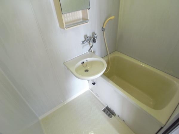 冨永ビル(バス)