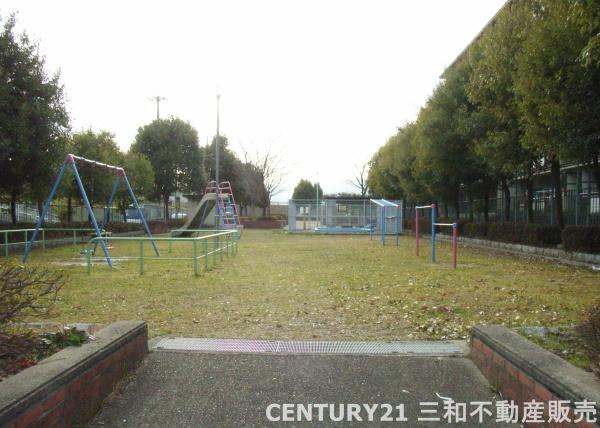 ルミエール西京極(西京極児童公園)