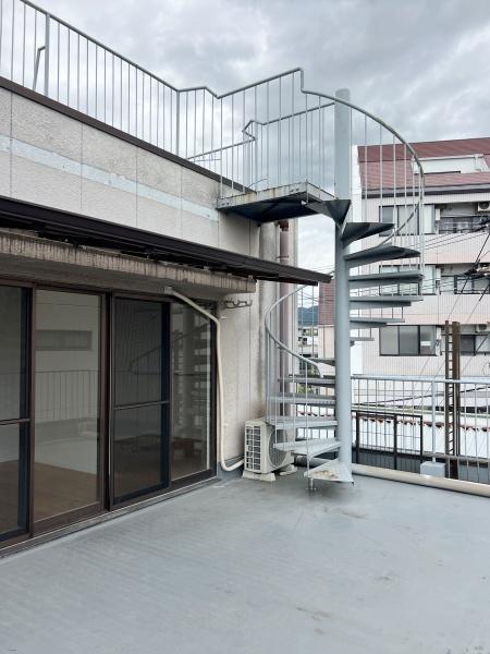 右京区梅津高畝町貸家