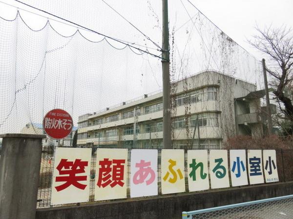 伊奈町小室貸家(小室小学校)