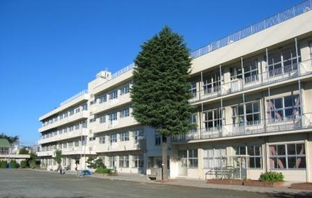 川越市新宿町3丁目のアパート(川越市立仙波小学校)