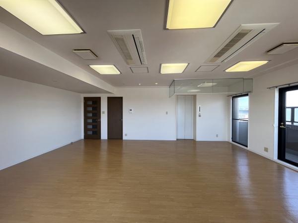 日勝堂ビル