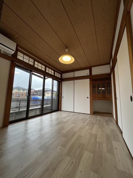 上尾市畔吉田中邸貸家