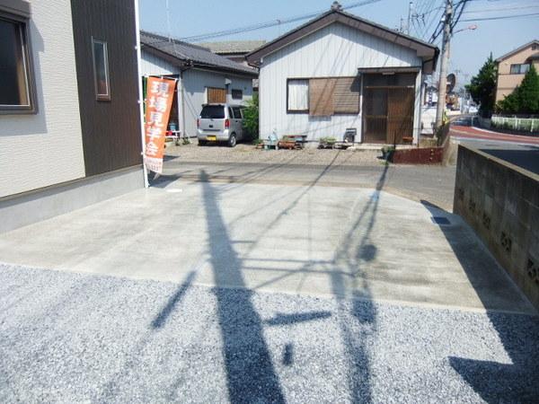瓦葺ドリームハウス
