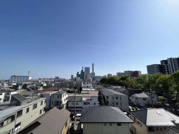 シュロスさいたま新都心