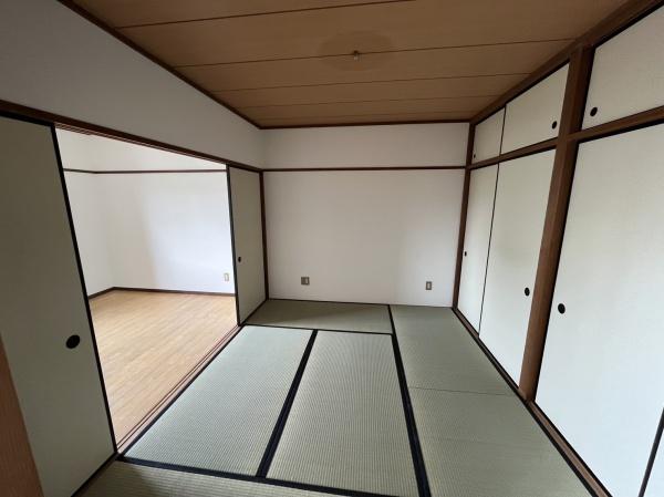 ロイヤルヒルズＡ棟