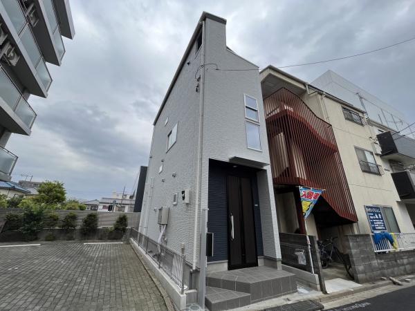 浦和区針ヶ谷４丁目戸建