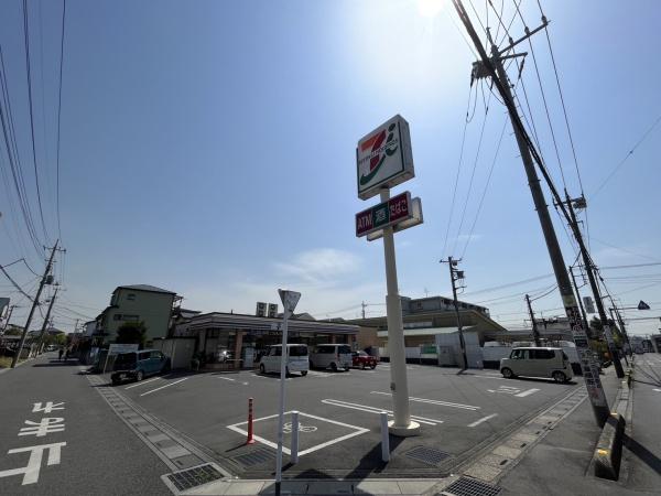 イズヤグリーンヒルズD(セブンイレブン)