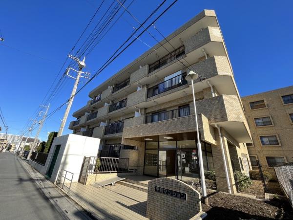 平和マンション