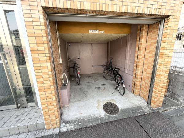 エスポワール２大宮