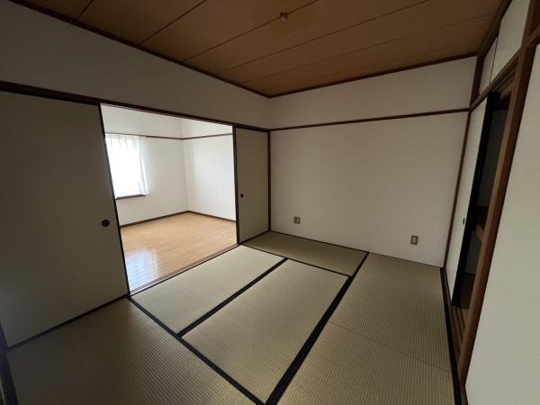 ロイヤルヒルズＡ棟