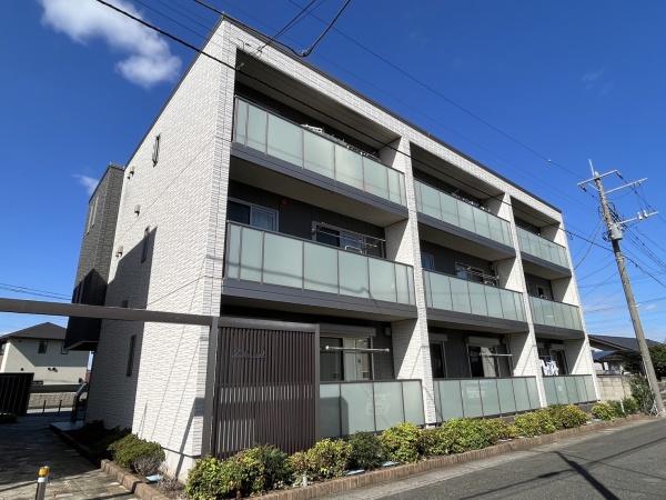 ラディーチェ　Ｄ棟