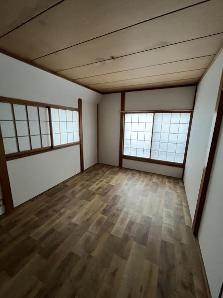 新座市栄田中邸貸家