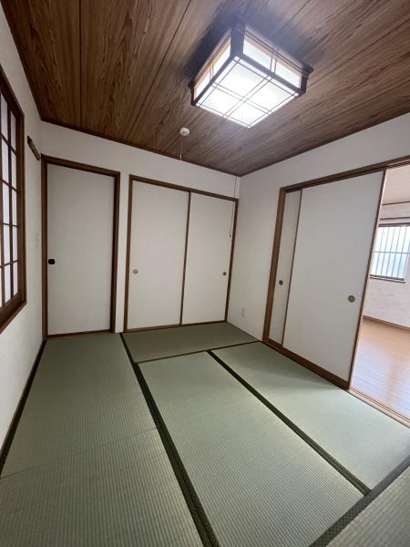 佐知川中川邸貸家