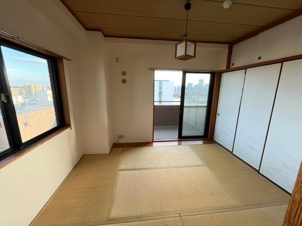日勝堂ビル