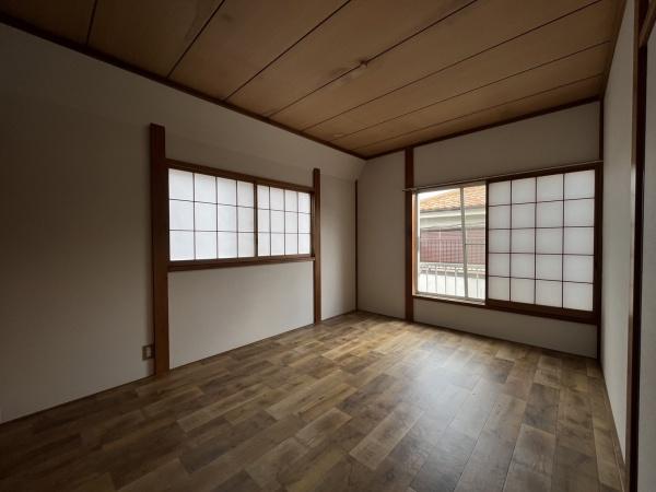 新座市栄田中邸貸家