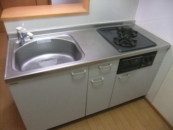 東風館