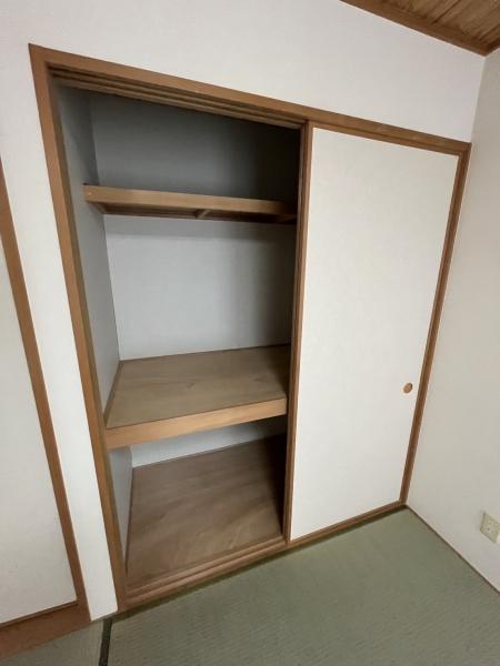 佐知川貸家