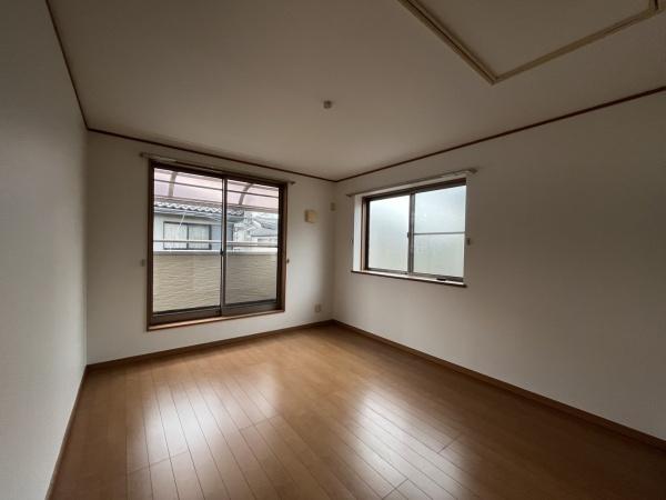 佐知川貸家
