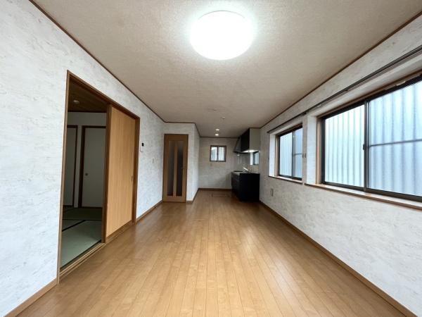 佐知川貸家
