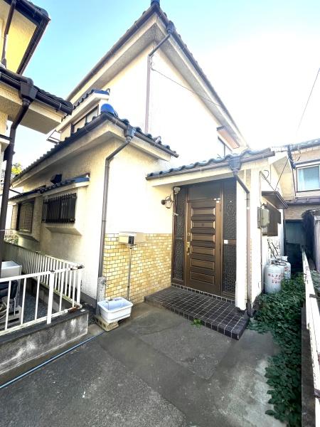 上尾市小泉8丁目の貸家