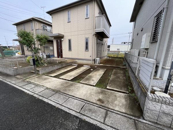 グランデ(駐車場)