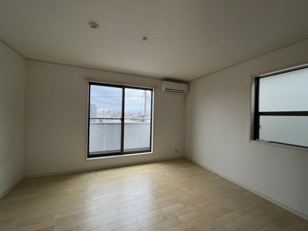 領家7丁目一戸建(寝室)