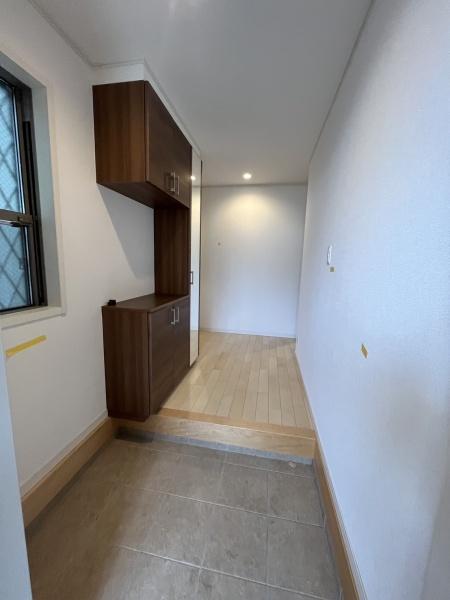 領家7丁目一戸建(玄関)