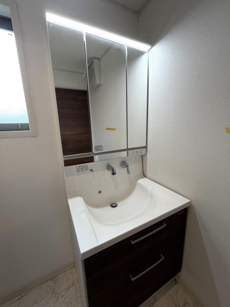 領家7丁目一戸建(洗面台・洗面所)