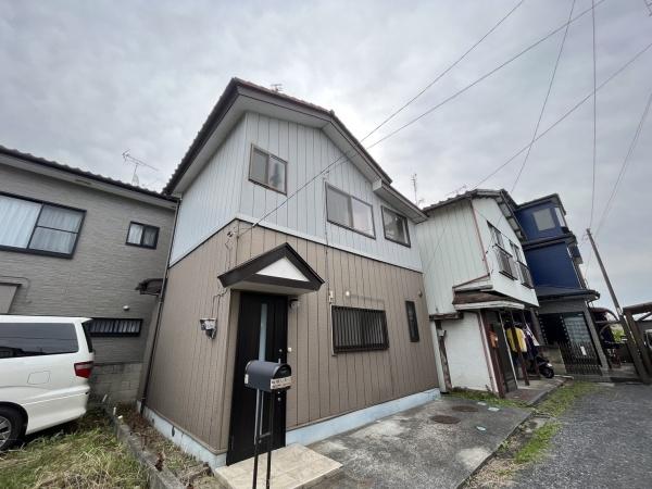 春日部市薄谷の貸家