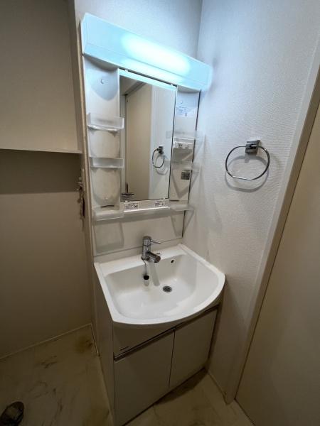 ウエストコート(洗面台・洗面所)
