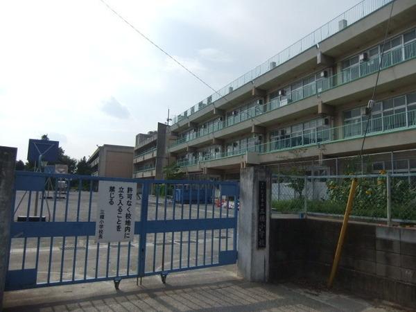 三橋4丁目貸家(三橋小学校)