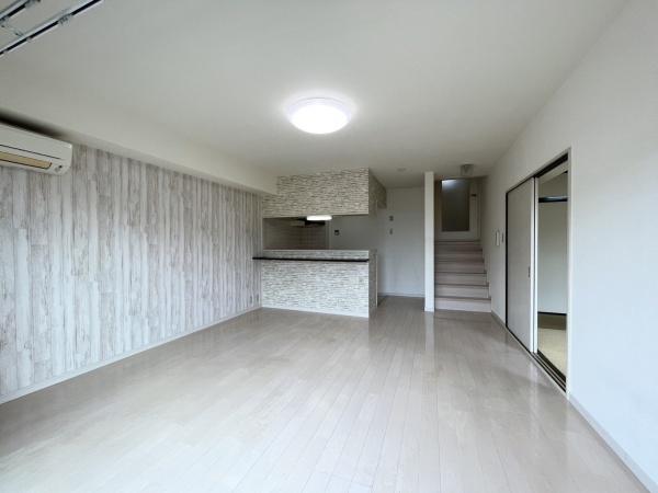 さいたま市見沼区東大宮1丁目のマンション(リビング)