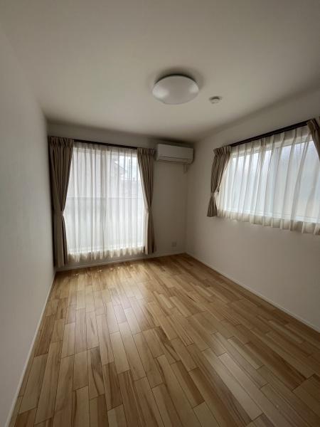 さいたま市岩槻区城南4丁目戸建(寝室)